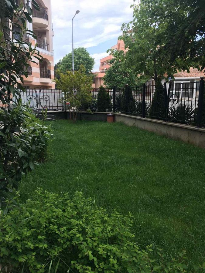 Villa Rossa Apartments Ravda Ngoại thất bức ảnh