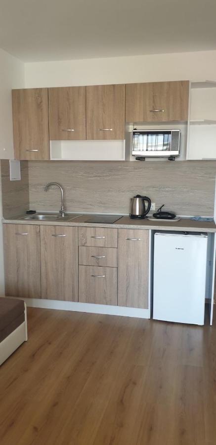 Villa Rossa Apartments Ravda Ngoại thất bức ảnh